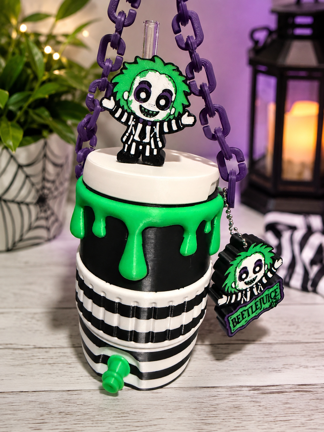 Spooky Striped 12 oz Can Cooler